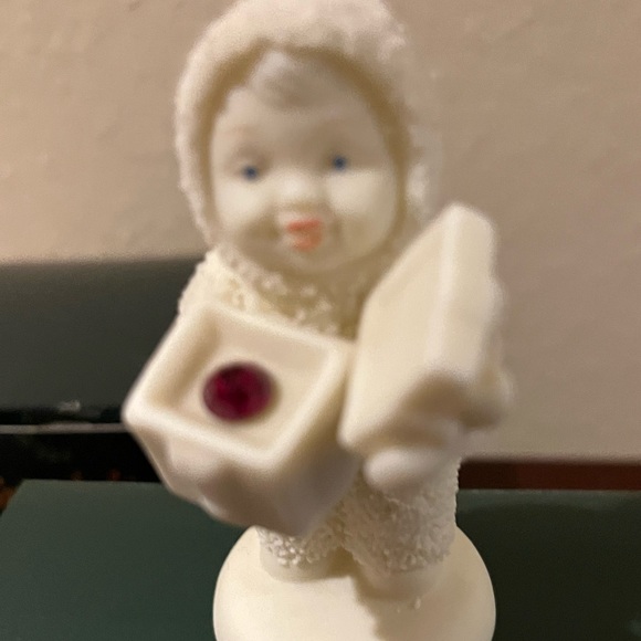 763. NIB DEPARTMENT 56 SNOWBABIES A GIFT FOR YOU - Picture 3 of 5